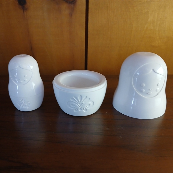 Matryoshka Russian Nesting Dolls Salt & Pepper Shakers NEW - Picture 9 of 12